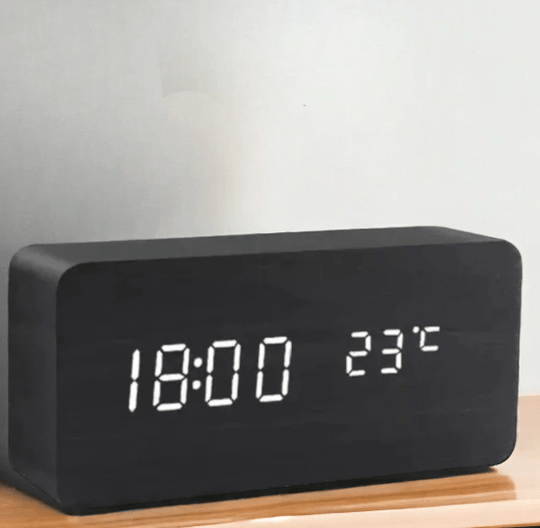 Ääniohjattu LED-kello Moderni Puukotelo 4