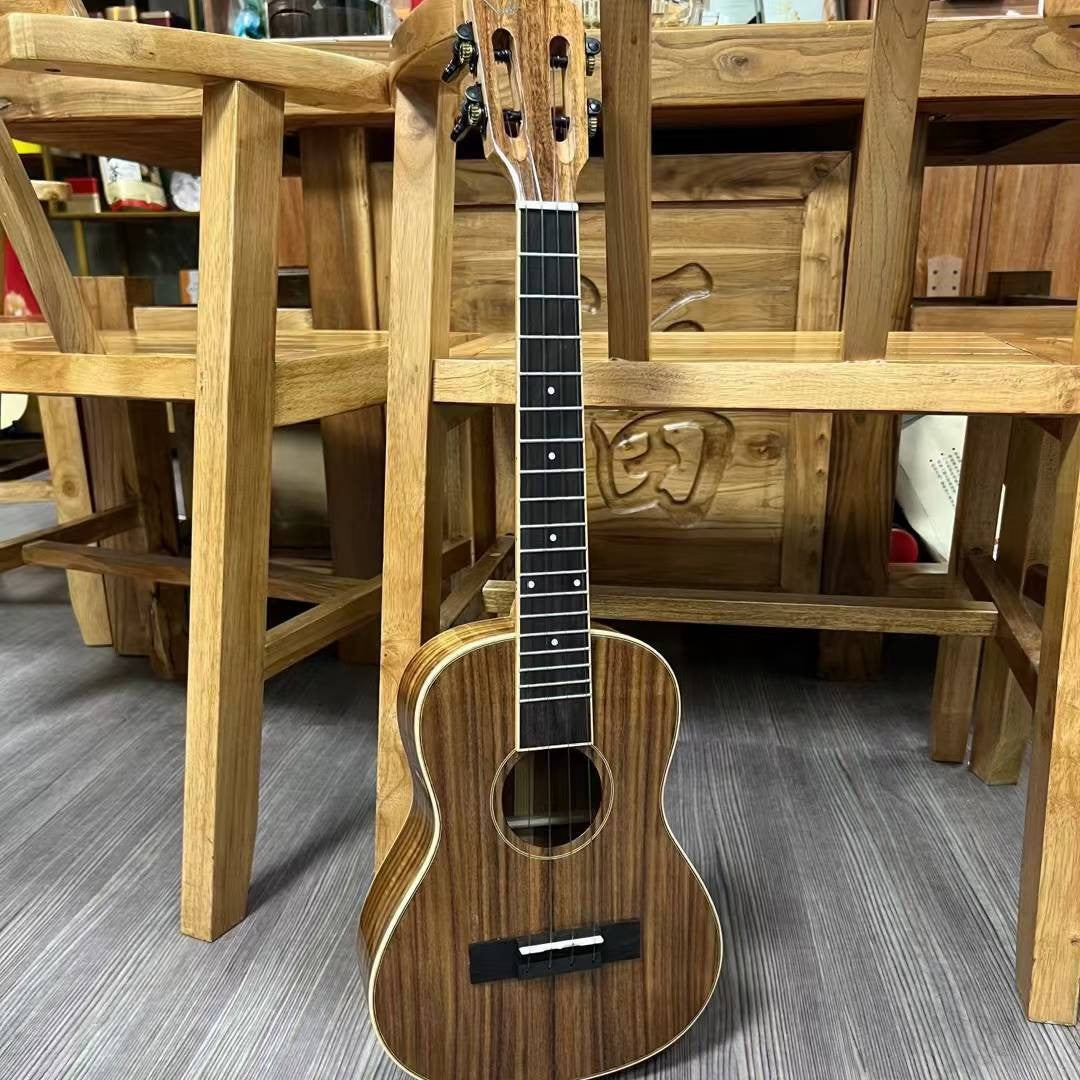 Ammattilaisukulele Massiivipuusta Kompakti Soitin 3