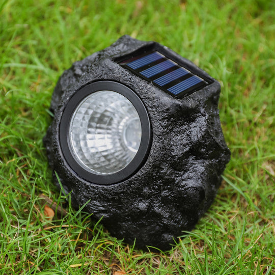 Aurinkoenergialla toimiva puutarhakohdevalo keinokivimallilla tehokkaalla LED-valolla 2