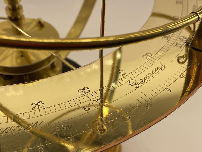 Aurinkokunnan Grand Orrery -malli 5