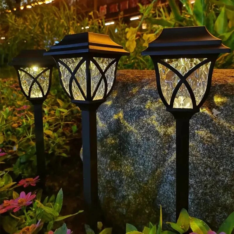 Aurinkopuutarhavalaistus LED-valoilla 1