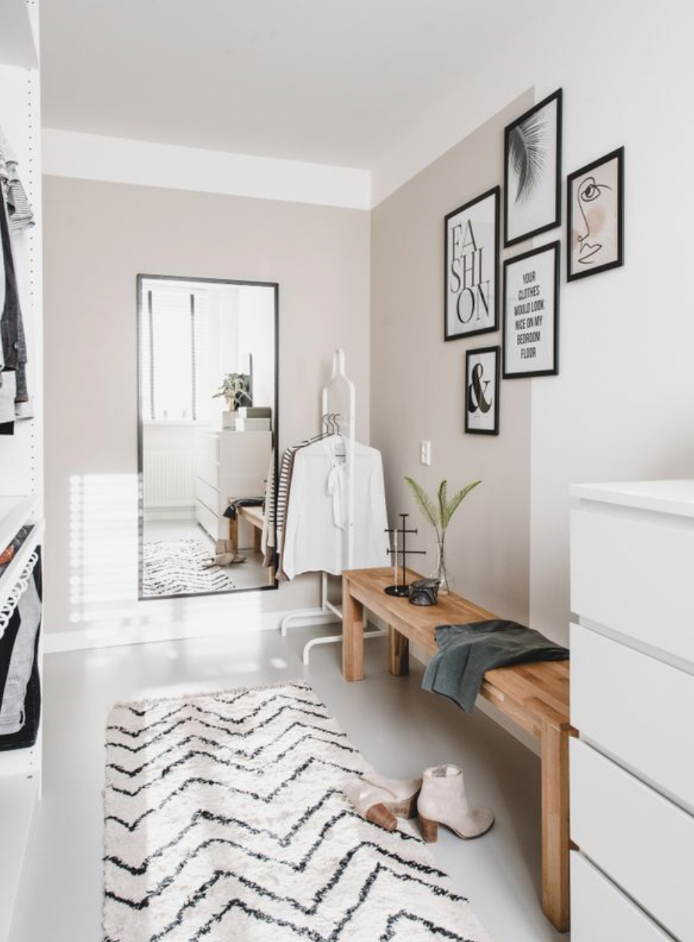 Itseliimautuva Seinän Ripustuskoukku 5