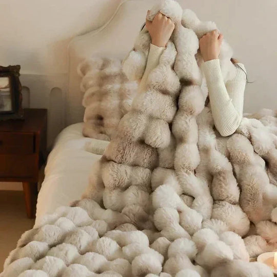 Kannettava Fluffy Tekoturkispeitto 1
