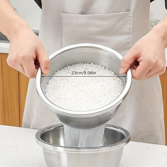 Keittiövälineet: 2 kpl Siivilä ja Sekoituskulho 3