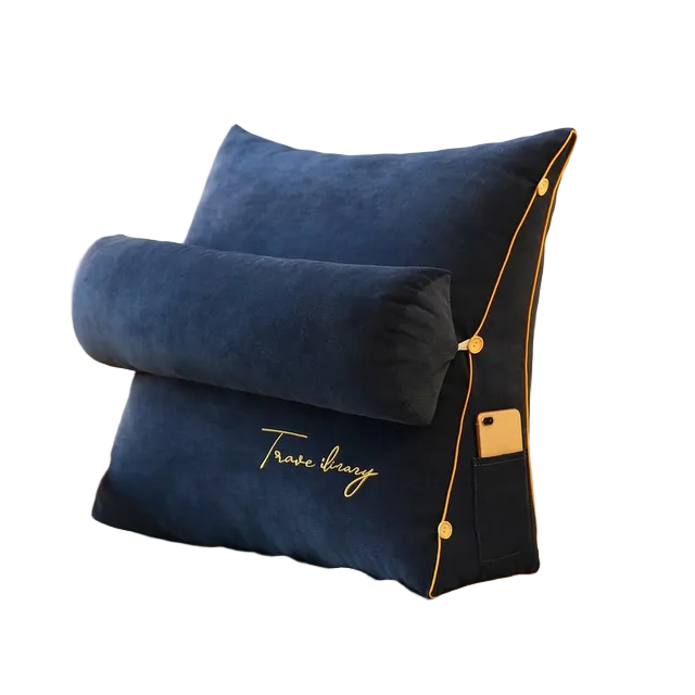 Kolmion muotoinen selkänojatyyny 1