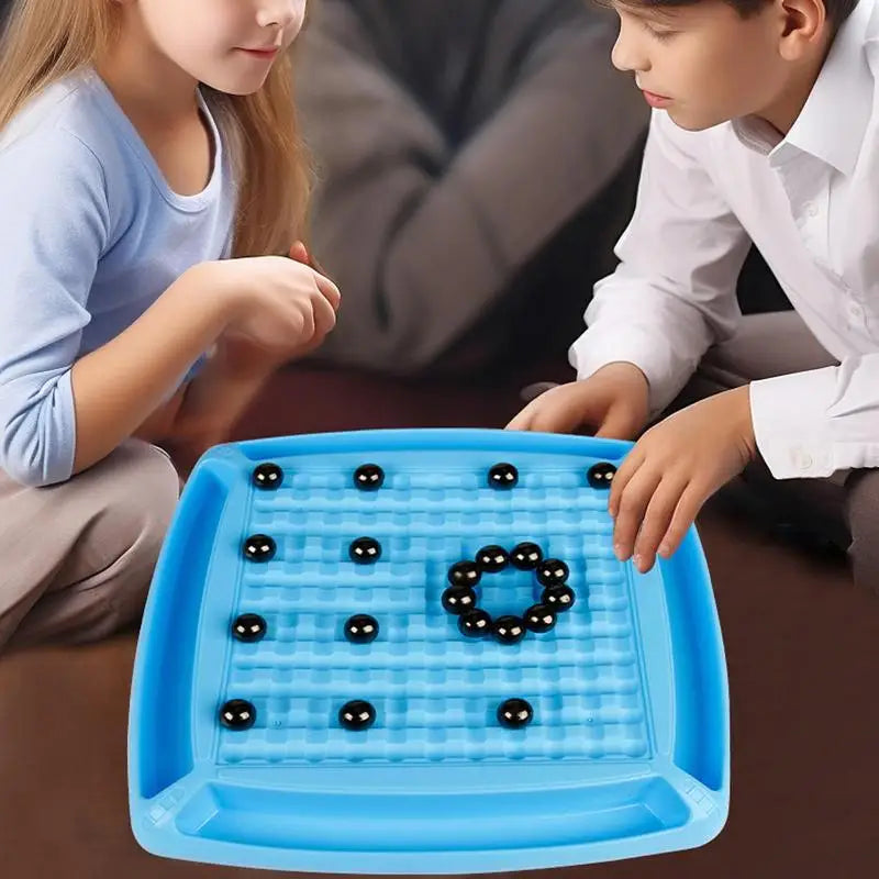 Lautapeli lapsille - Interaktiivinen magneettinen shakki 4