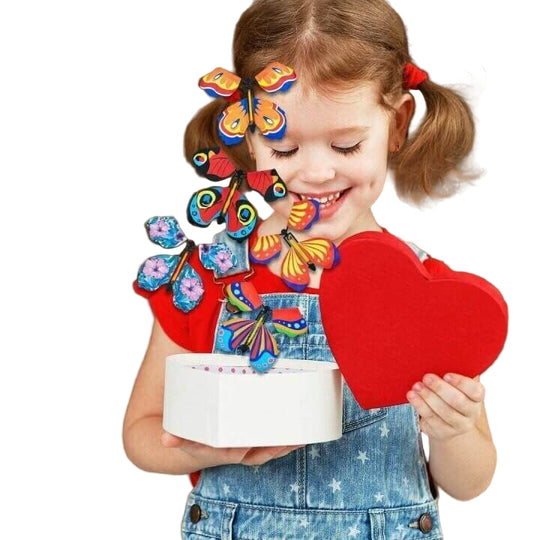 Lentävät Perhoset Yllätyskorttiin 3