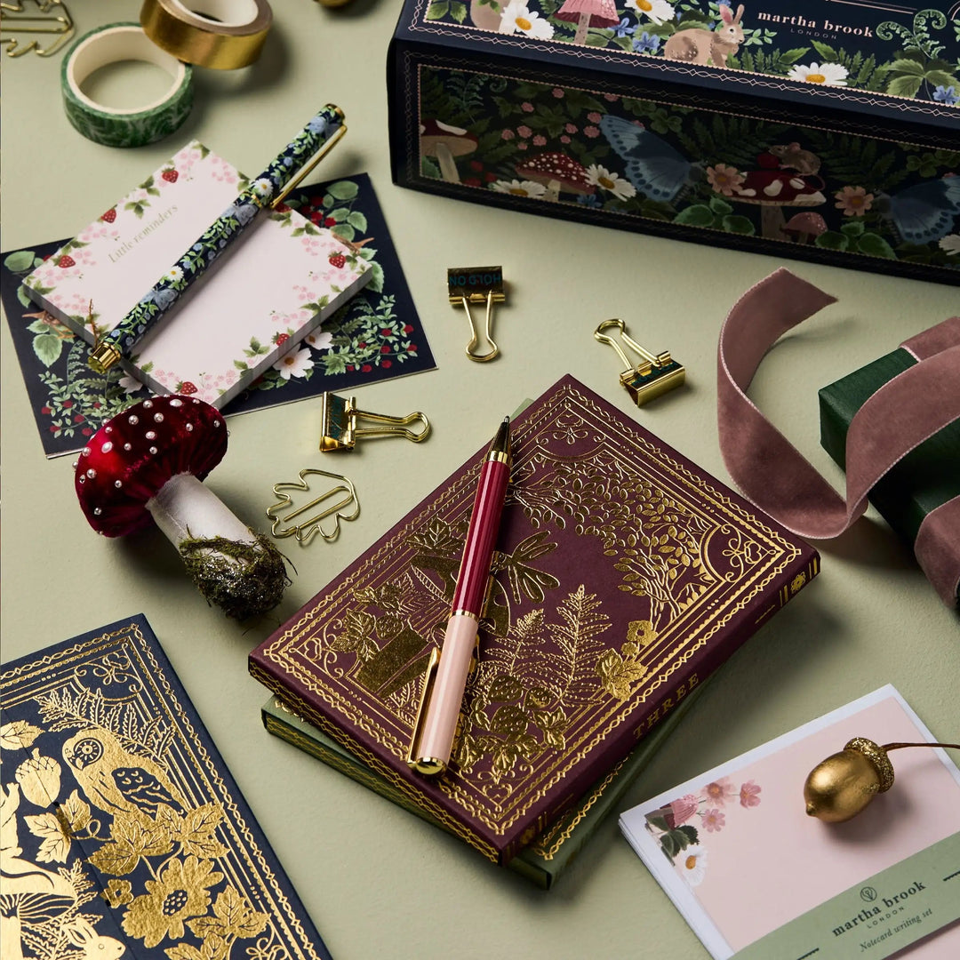 Luovan Adventtikalenterin Moderni Paperitarvikkeiden Kokoelma 3