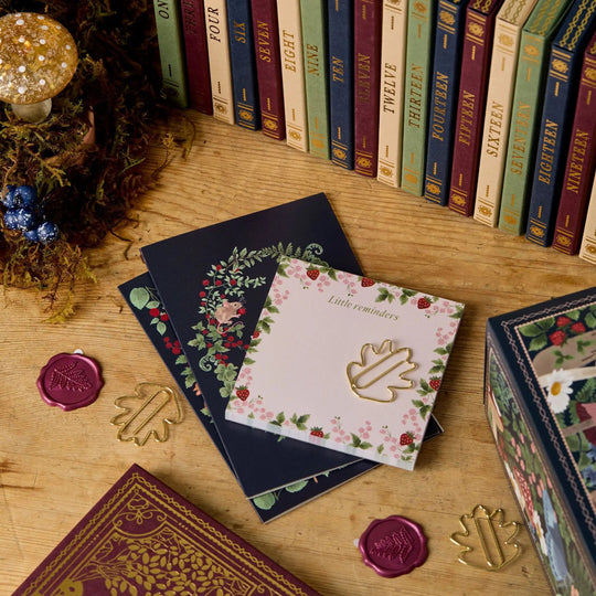 Luovan Adventtikalenterin Moderni Paperitarvikkeiden Kokoelma 4