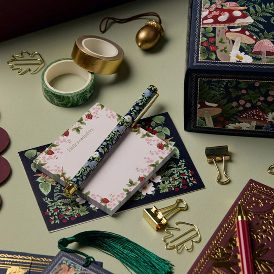 Luovan Adventtikalenterin Moderni Paperitarvikkeiden Kokoelma 5