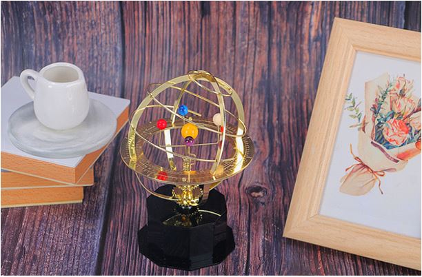 Mekaaninen Aurinkokunta Grand Orrery -malli 0