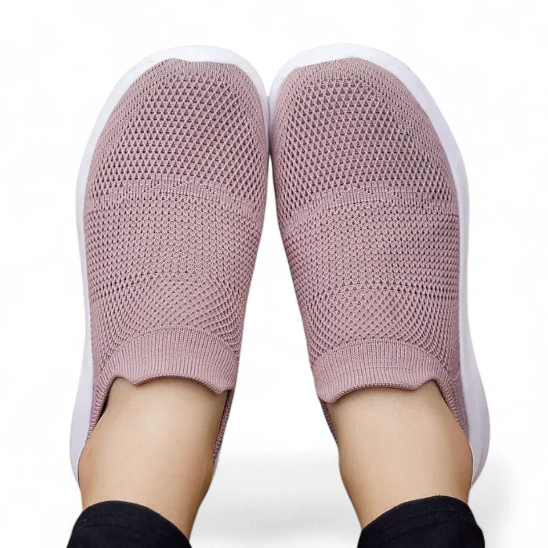 Naisten sneakers, laaja varvasosa, kestävä päällinen