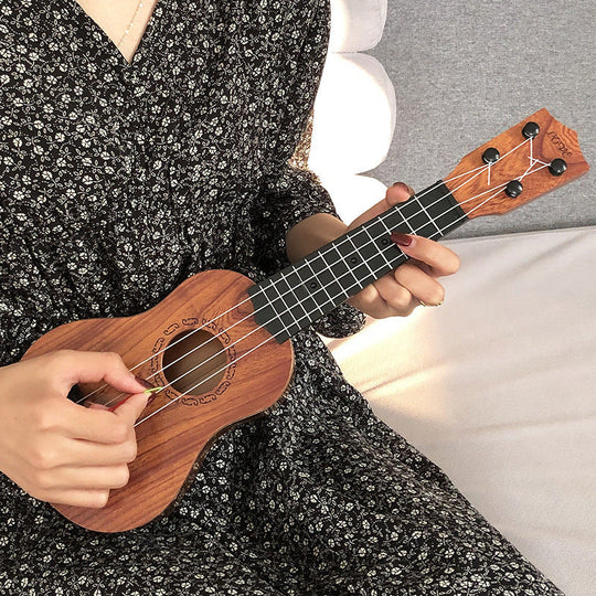 Miniakustinen Ukulele Kompakti Malli 2