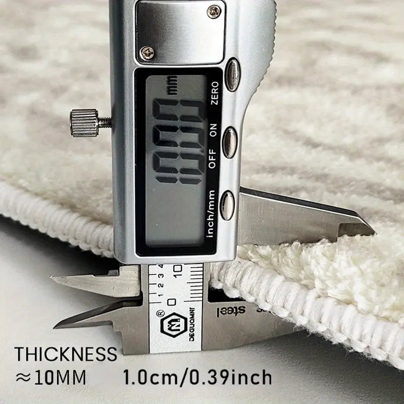 Moderni Abstrakti Matto Aaltoilevalla Muotoilulla 4