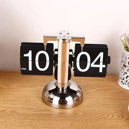 Moderni Fläppäkello Tyylikkäällä Designilla 3