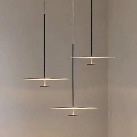 Moderni LED-riippuvalaisin Minimalistisella Muotoilulla 3