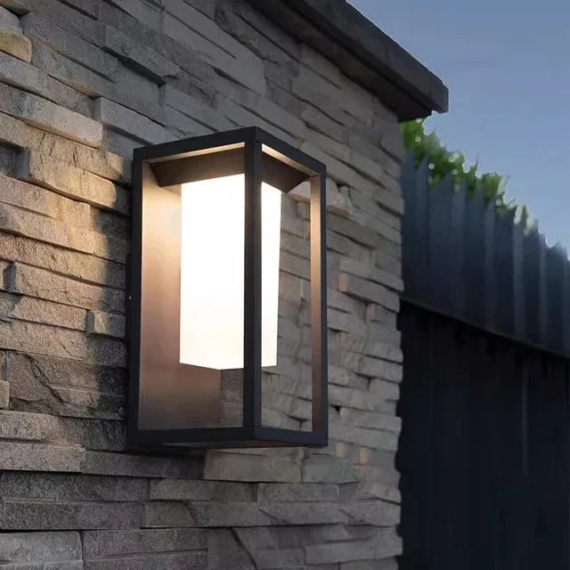 Moderni LED-seinävalaisin ulkokäyttöön 5