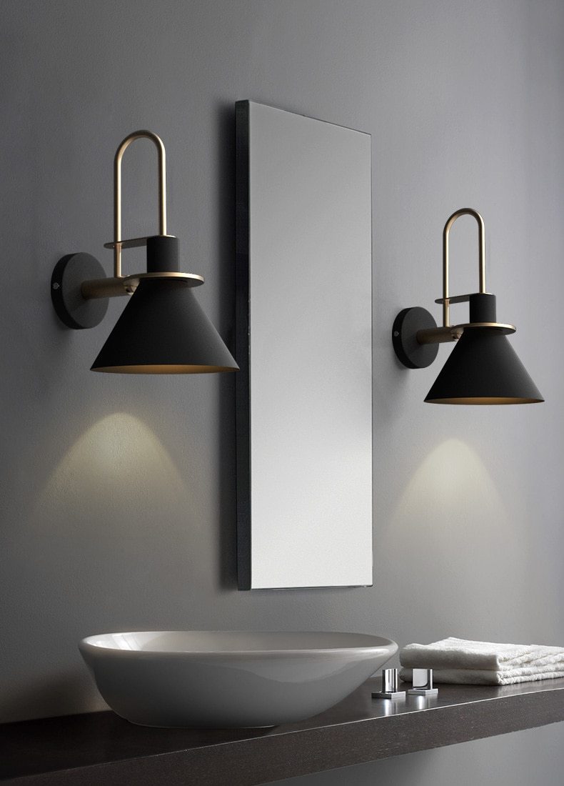 Moderni Seinävalaisin Tyylikkäällä Designilla 2