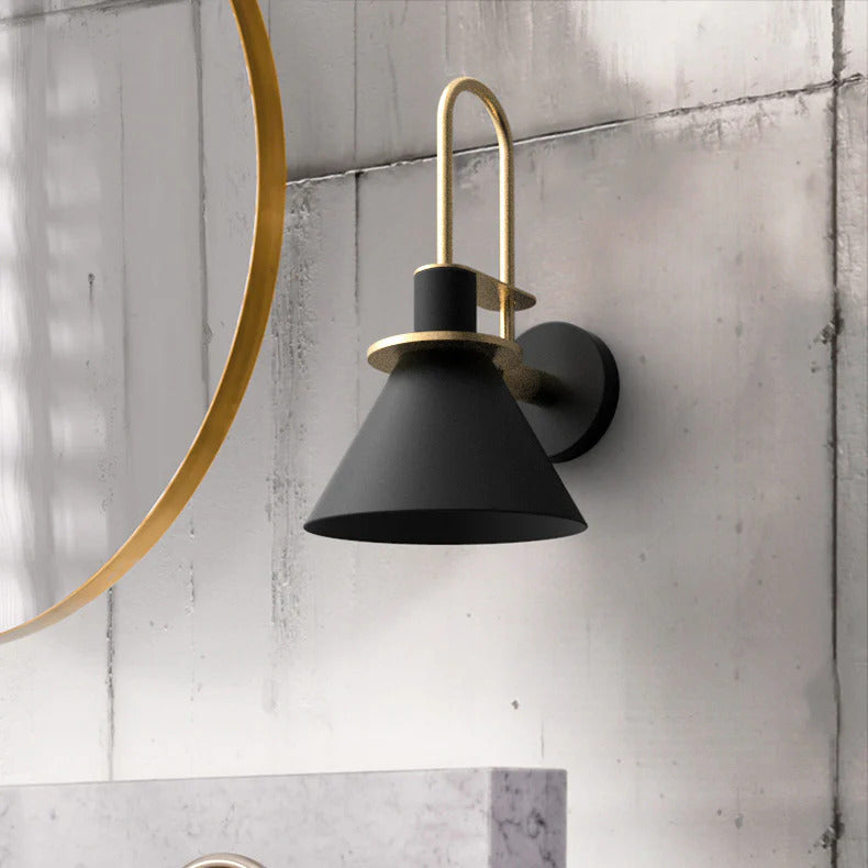 Moderni Seinävalaisin Tyylikkäällä Designilla 6