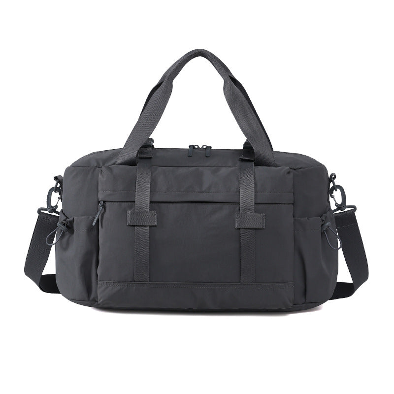 Monikäyttöinen miesten duffel-laukku käytännöllisellä muotoilulla 3