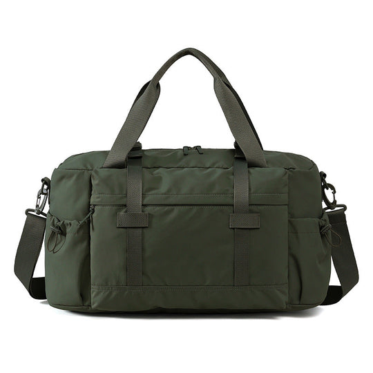 Monikäyttöinen miesten duffel-laukku käytännöllisellä muotoilulla 9