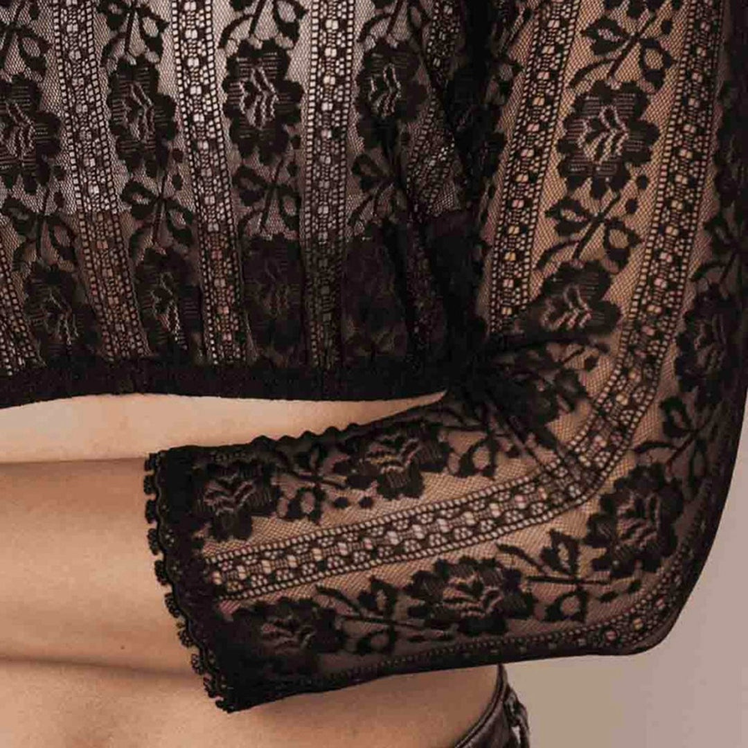 Naisten Dirndl-pusero Pitsiyksityiskohdilla 4