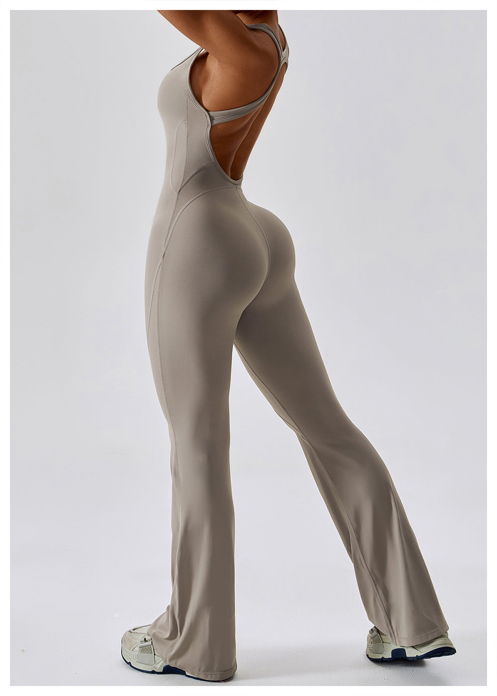 Naisten Jumpsuit V-halkio Muotoiltu Nylon 3