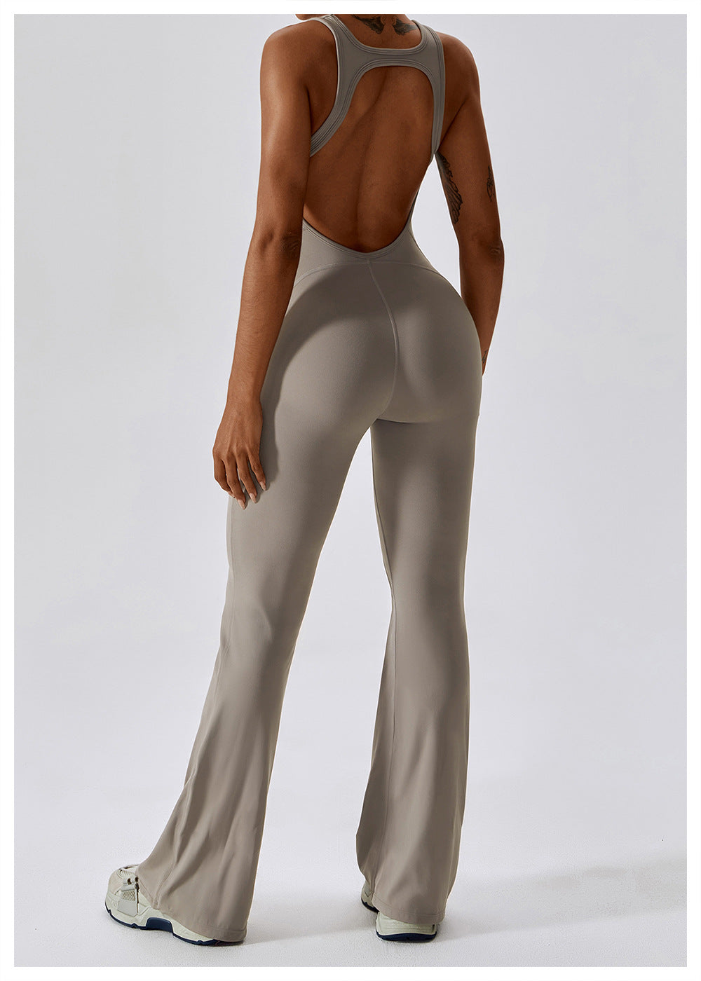 Naisten Jumpsuit V-halkio Muotoiltu Nylon 6