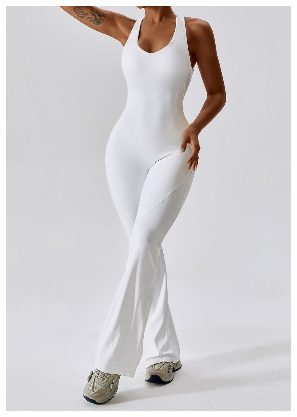 Naisten Jumpsuit V-halkio Muotoiltu Nylon 9