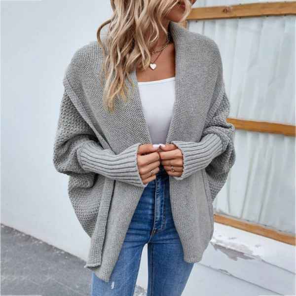 Naisten Oversized Neulecardigan Avoimella Edellä 6