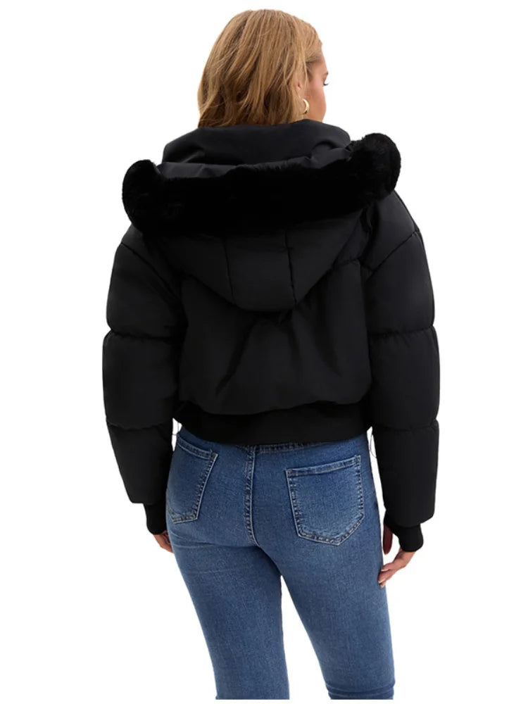 Naisten Talvitakki Hupulla Tyylikkäällä Leikkauksella 6