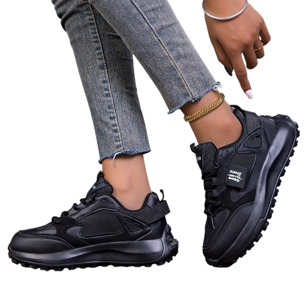 Naisten Trendikkäät Lenkkarit Korkealla Pohjalla Moderni Muotoilu 6