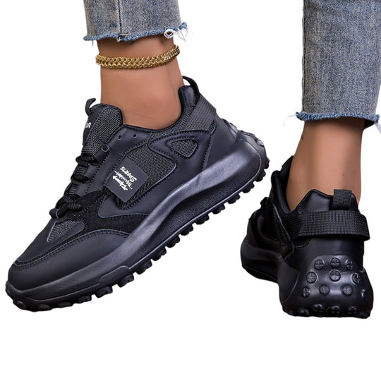 Naisten Trendikkäät Lenkkarit Korkealla Pohjalla Moderni Muotoilu 7