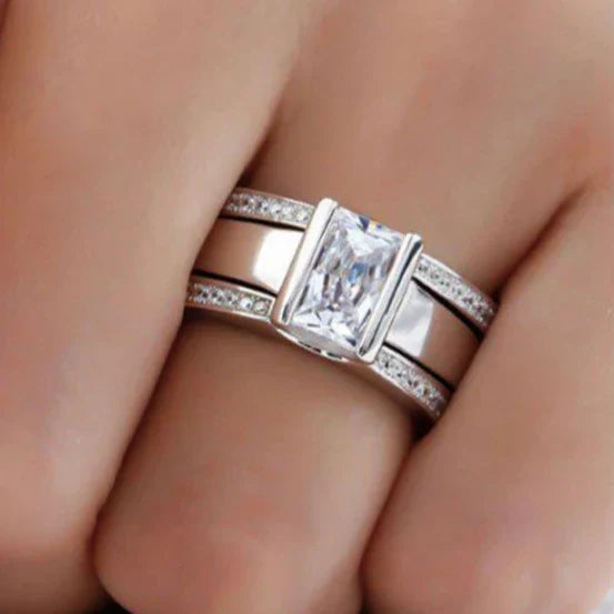 Naisten Vintage-tyylinen Hopeasormus Kiiltävällä Pinnalla 0