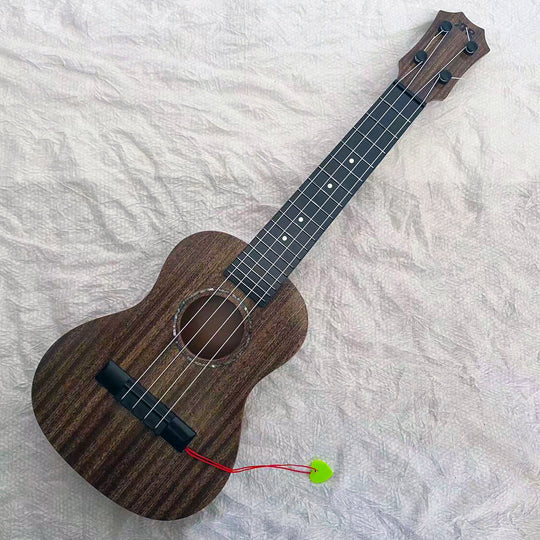 Naisten akustinen ukulele klassinen malli 0