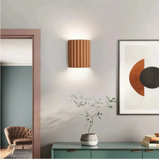 Nykyaikainen Seinävalaisin Minimalistisella Muotoilulla 3