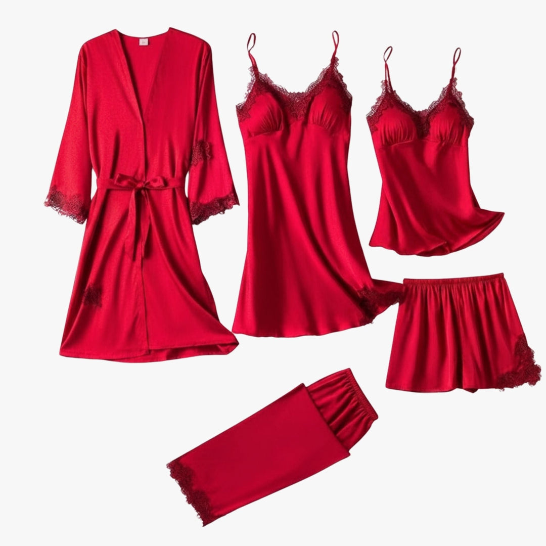 Pehmeä silkkiä muistuttava pyjama-setti 11