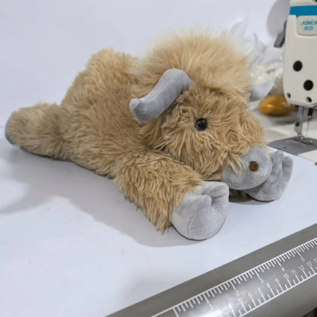 Pehmolelu Highland Cattle Realistinen Design 5