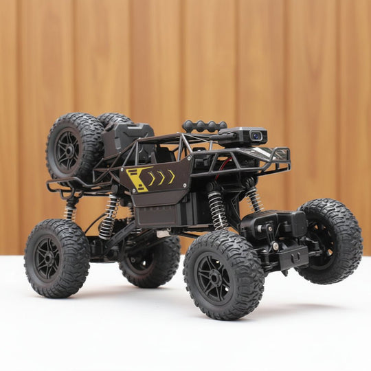 RC-monsteriauto Maastokäyttöön 0