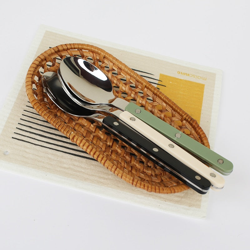 Ruokailuvälinesarja 24 osaa 4