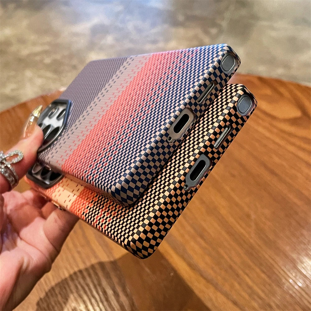 Samsung Galaxy S26 Ultra Puhelinkuori Värikäs Suojakuori Moderneilla Raitoilla 4