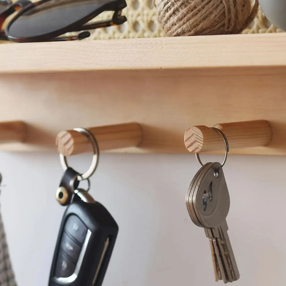 Seinähylly Neljällä Koukkua Tyylikäs Säilytysratkaisu 2