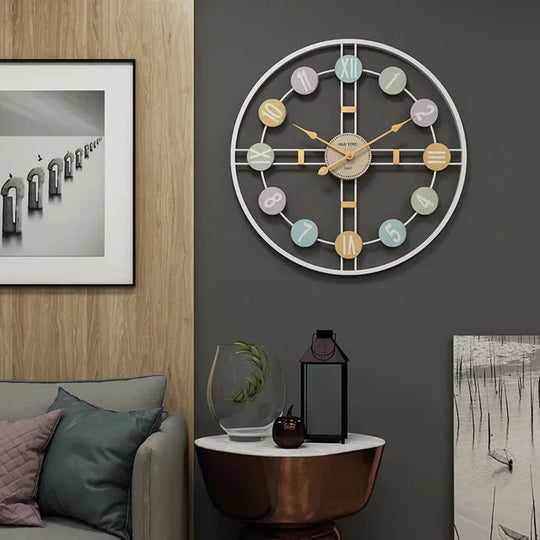 Seinäkello Roomalaisilla Numeroilla 3D-muotoilulla 0