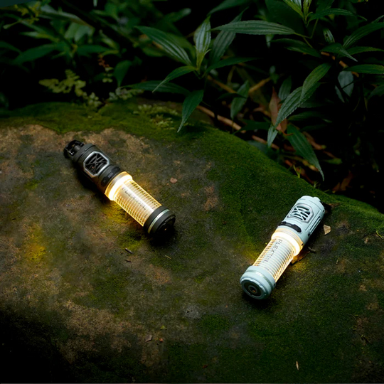 Ulkoilma Hyttyskarkotin ja Lamppu 2