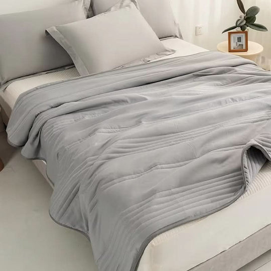 Unisex Cooling Blanket Lightweight Breathable Design 1