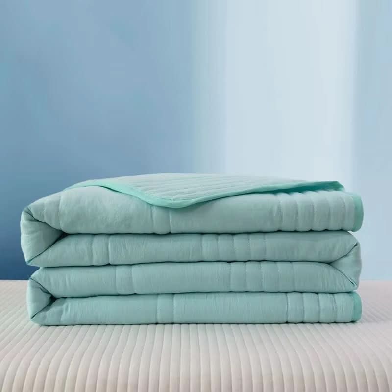 Unisex Cooling Blanket Lightweight Breathable Design 5