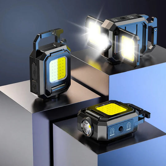 Unisex Ladattava LED-taskulamppu Kompakti ja Kirkas 3