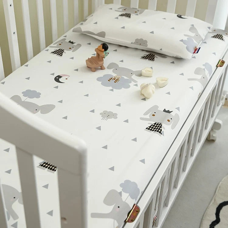 Vauvan Aluslakanasetti Pinnasänkyyn Norsukuvioitu 7