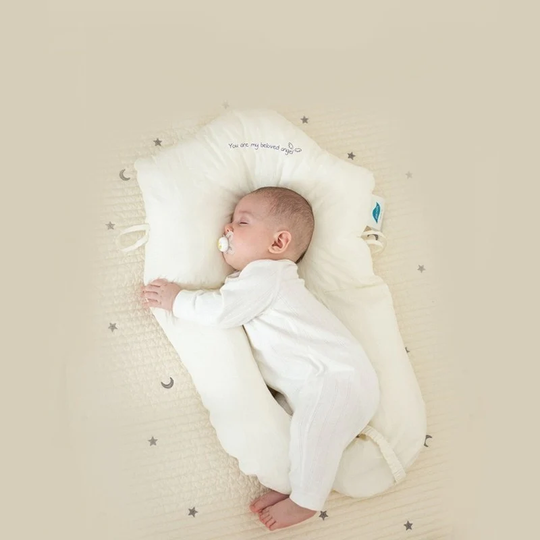 Vauvan Unityyny Ergonominen DreamNest 1