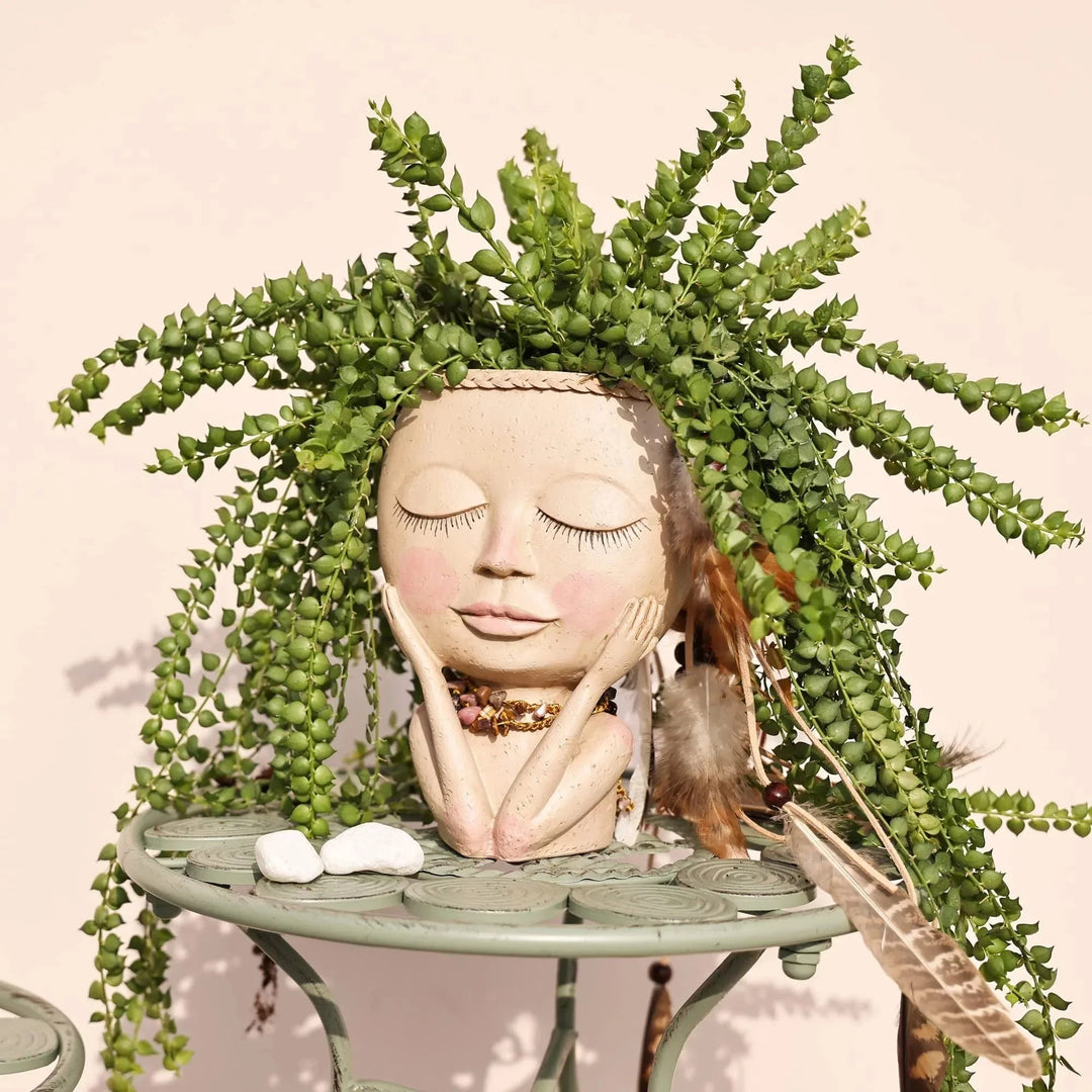 Viehättävä Kasvoruukku Interaktiiviseen Sisustukseen 7